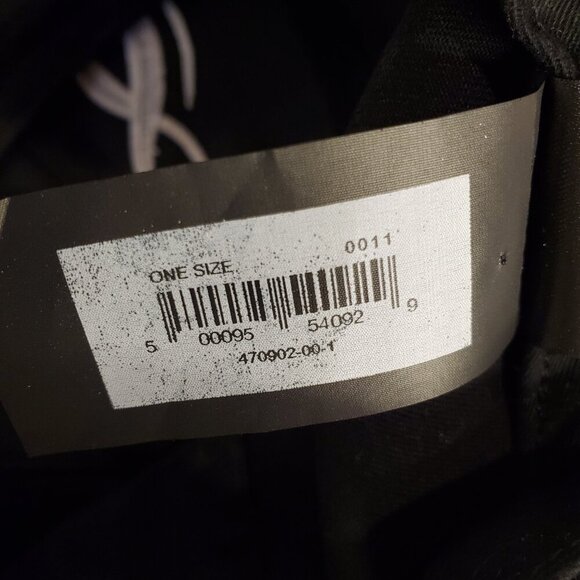 NEW GAP x KANYE WEST x YEEZY Cap Black, Silver & White - Picture 8 of 8